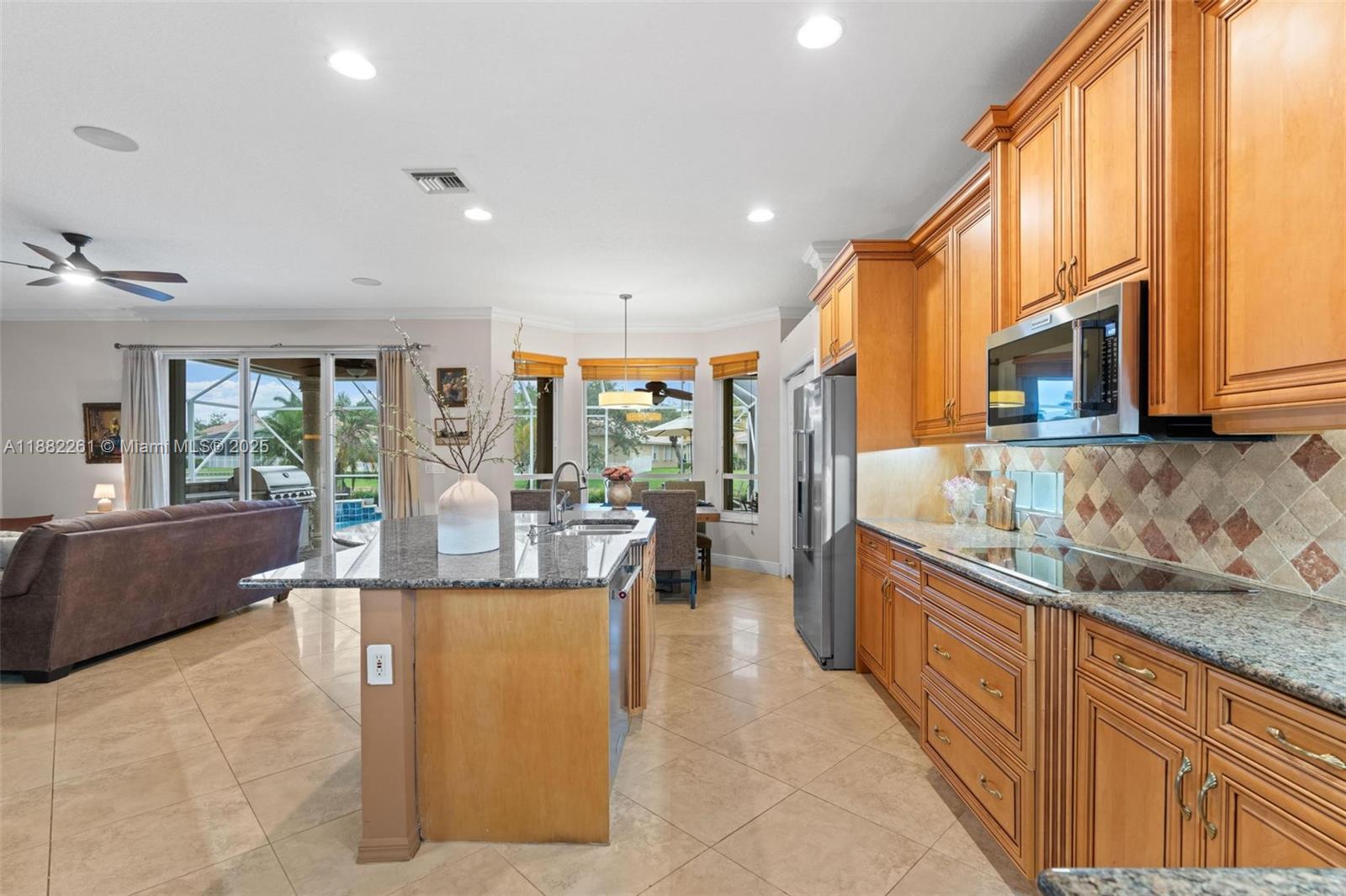 CORAL CREEK REPLAT NO 5 - Residential