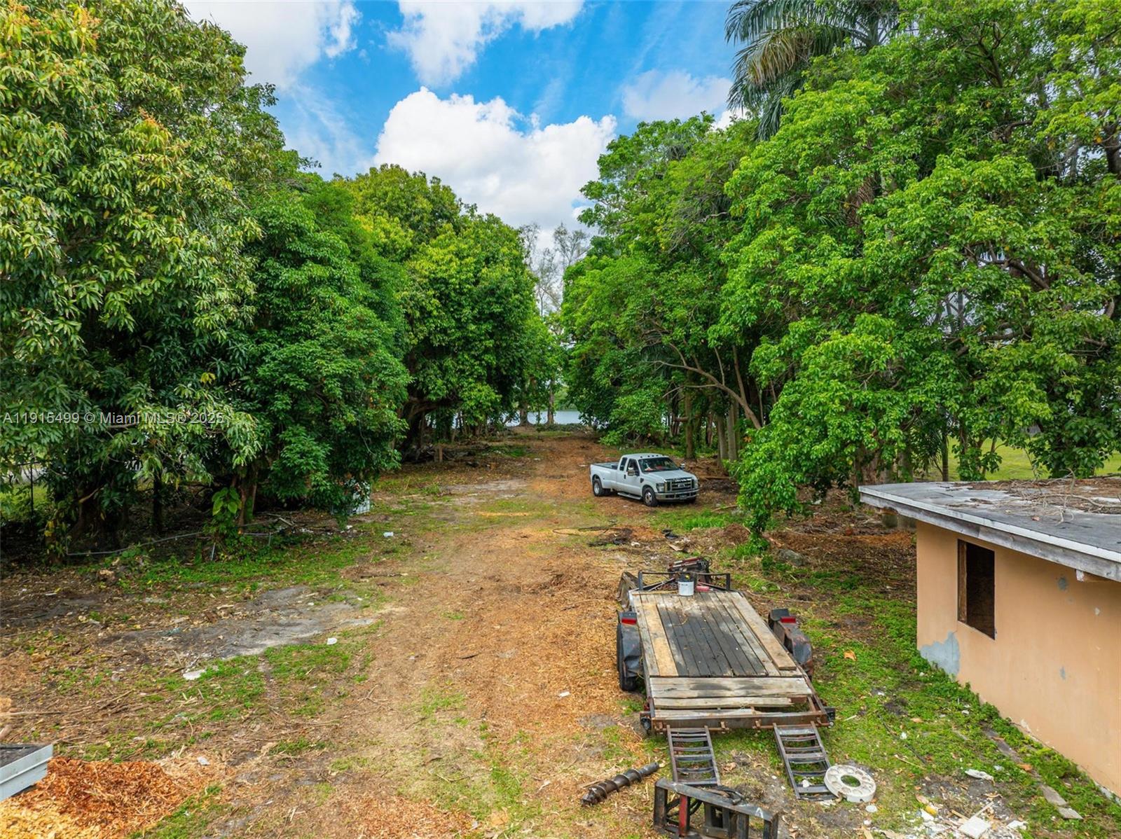 BISC GARDENS SEC F PT 1 - Residential