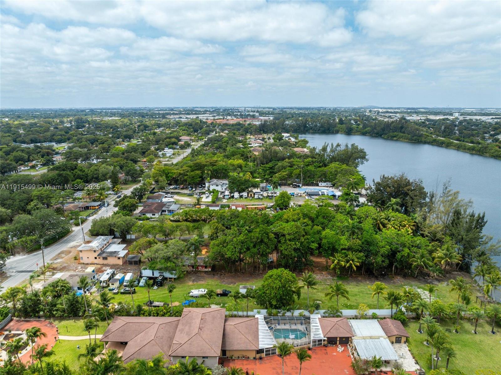 BISC GARDENS SEC F PT 1 - Residential