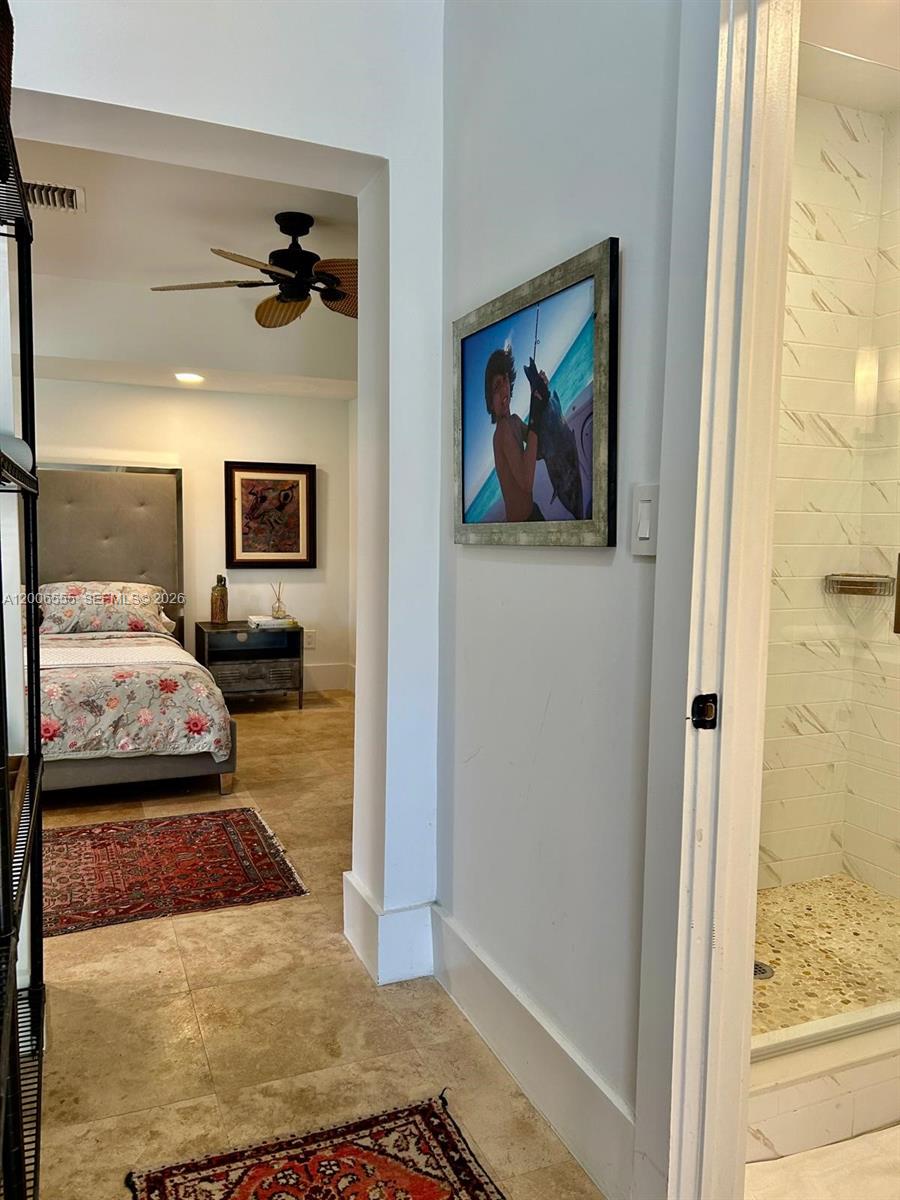 PLANTATION GARDENS 2ND SE - Residential