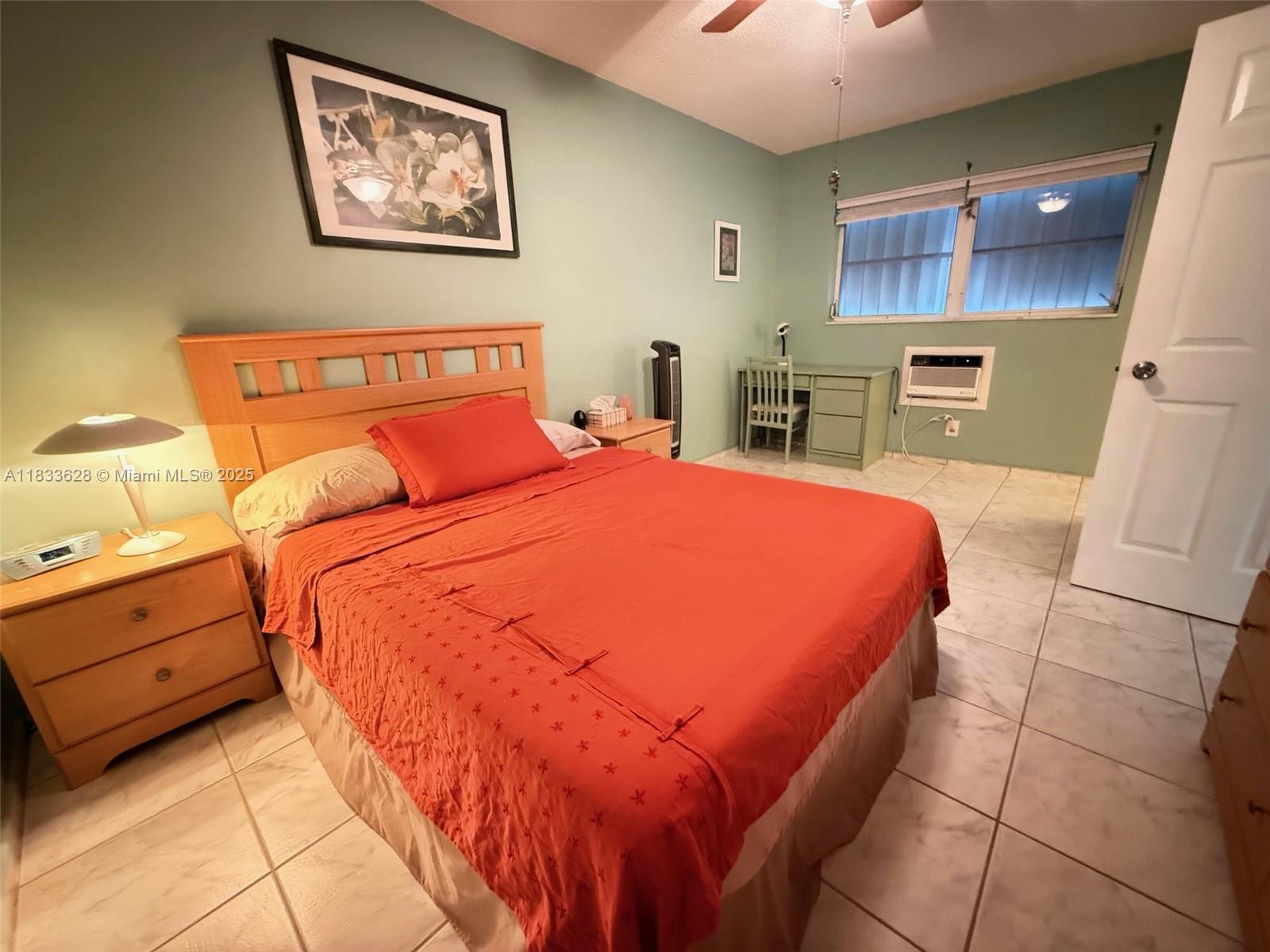 VENTURA VILLAS CONDO - Residential Lease