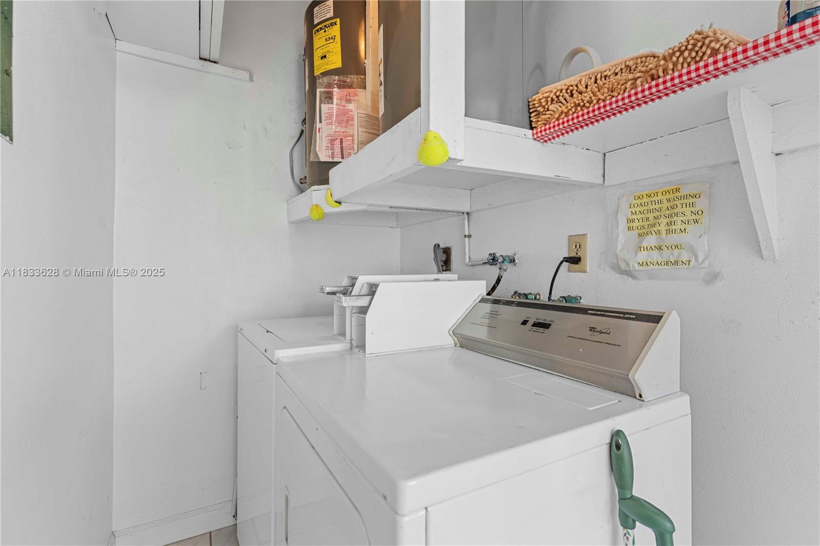 VENTURA VILLAS CONDO - Residential Lease