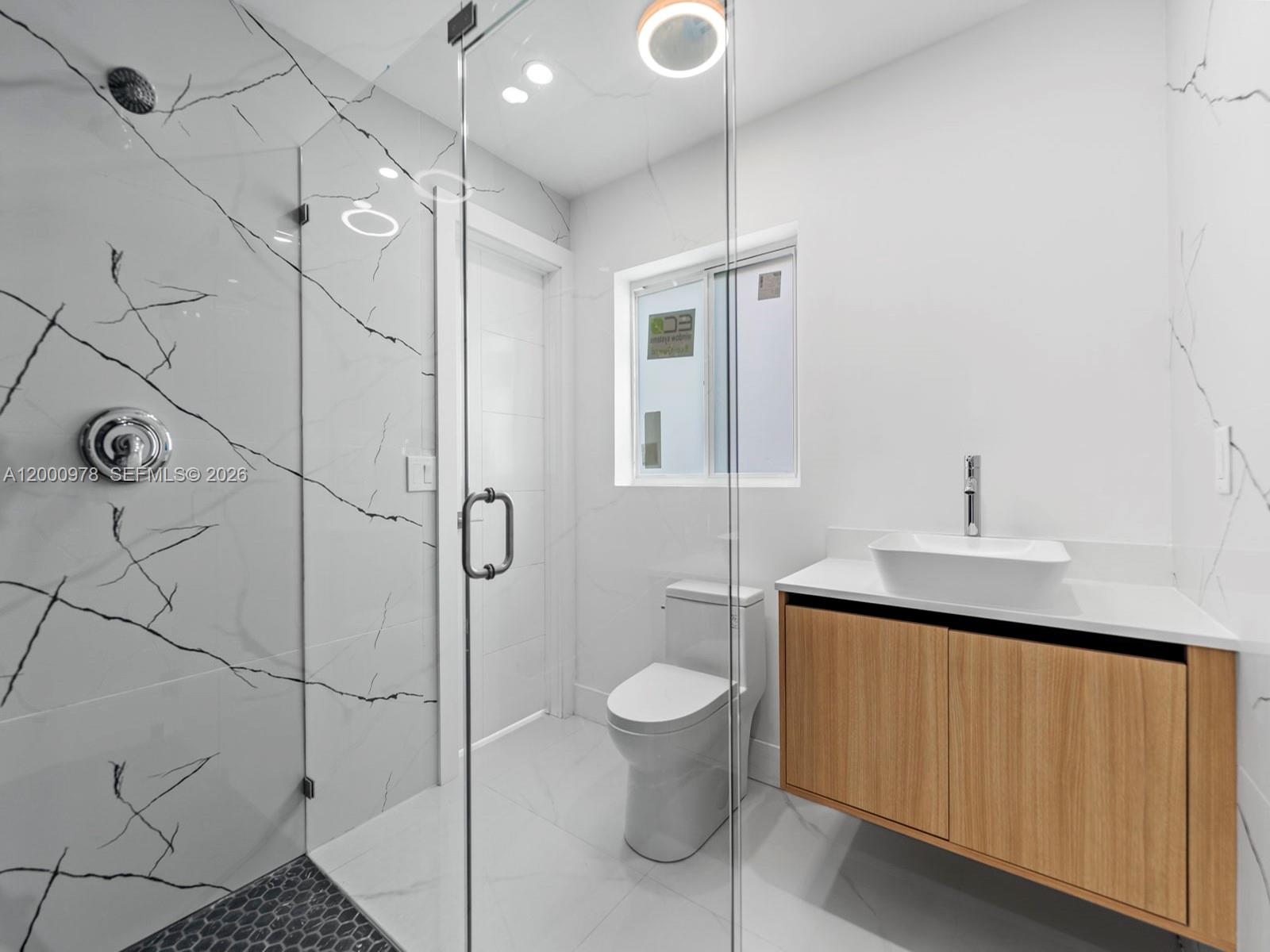 RIO NUEVO ISLE - Residential