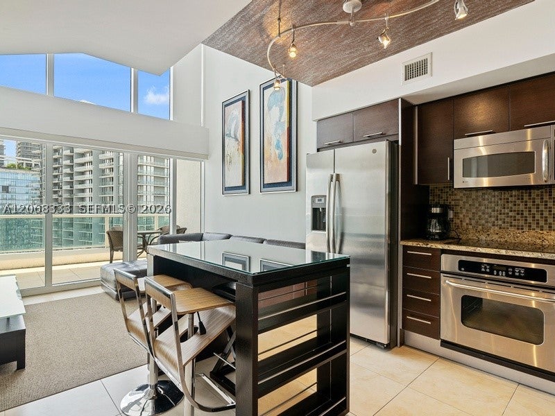 41 SE 5th St 2310