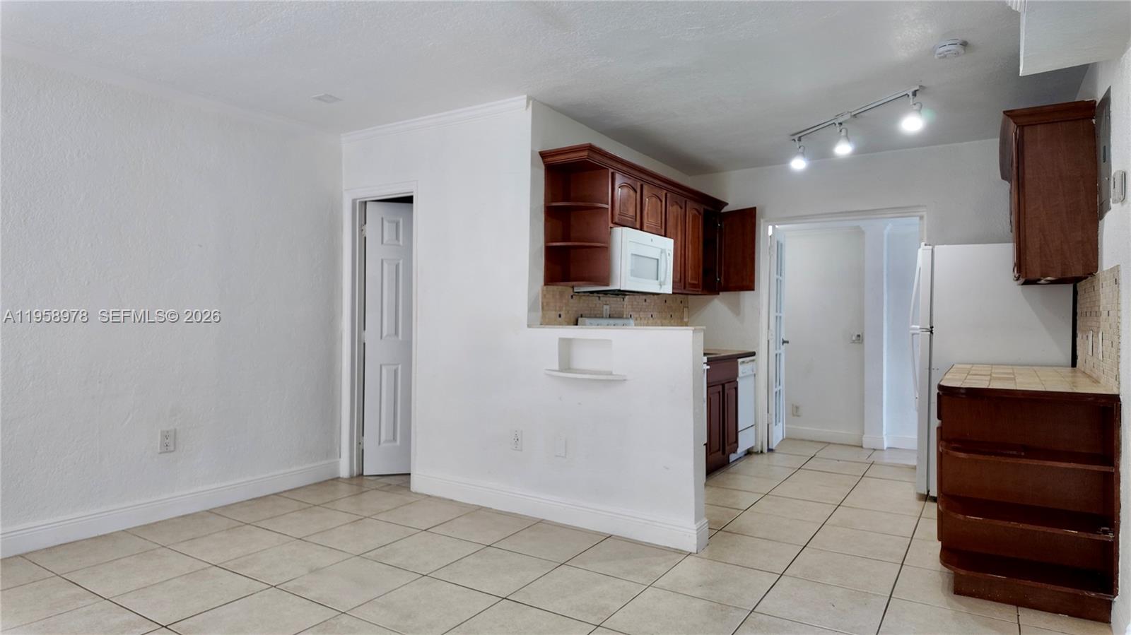 PROGRESSO - Residential Lease