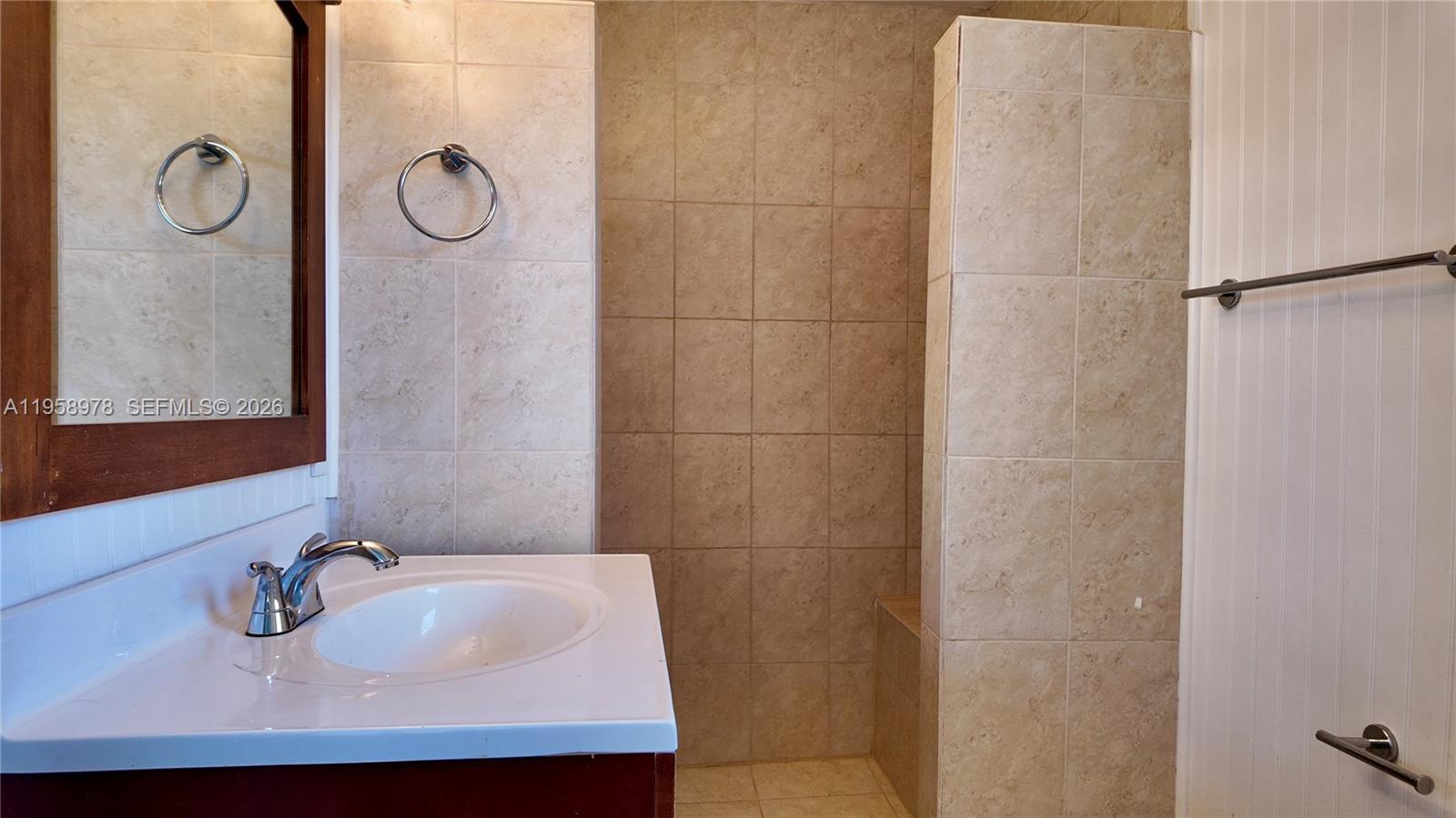 PROGRESSO - Residential Lease