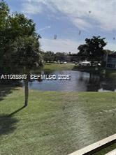 LAGO DEL REY CONDO - Residential