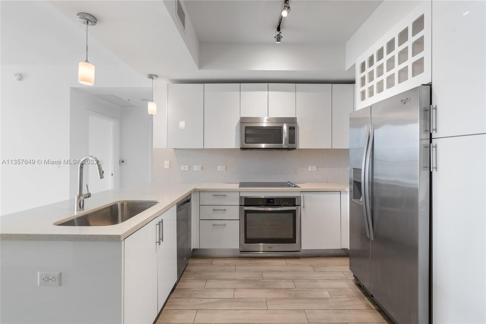 NINE AT MARY BRICKELL VIL - Residential