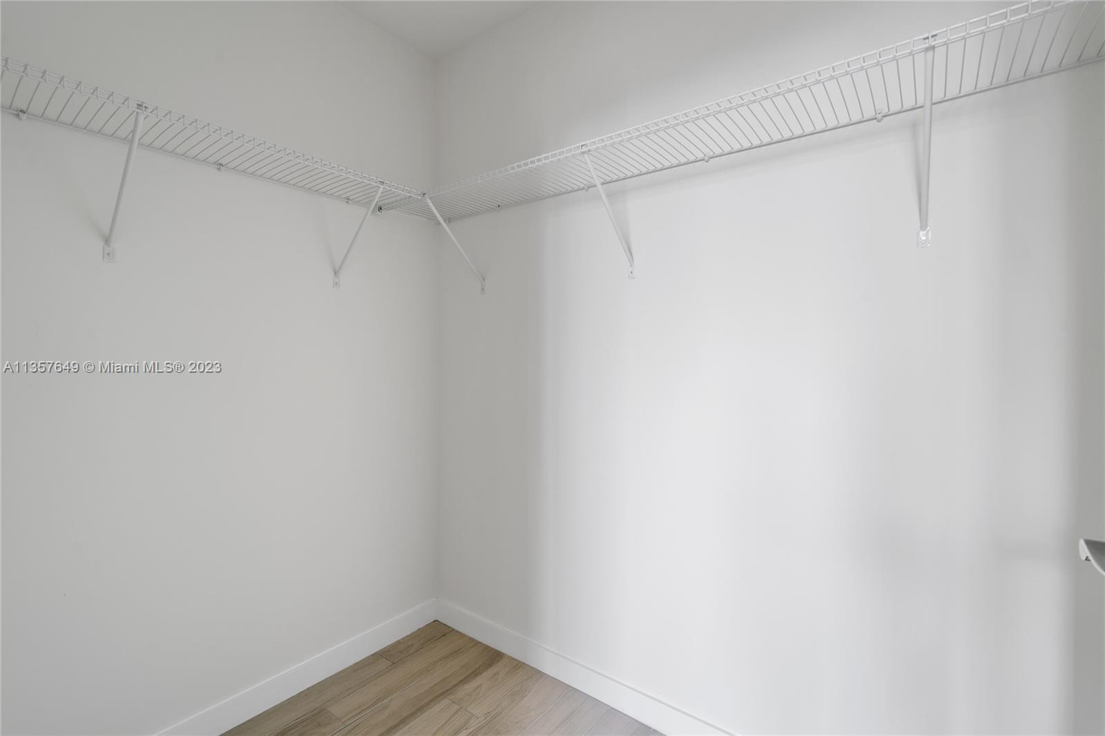 NINE AT MARY BRICKELL VIL - Residential