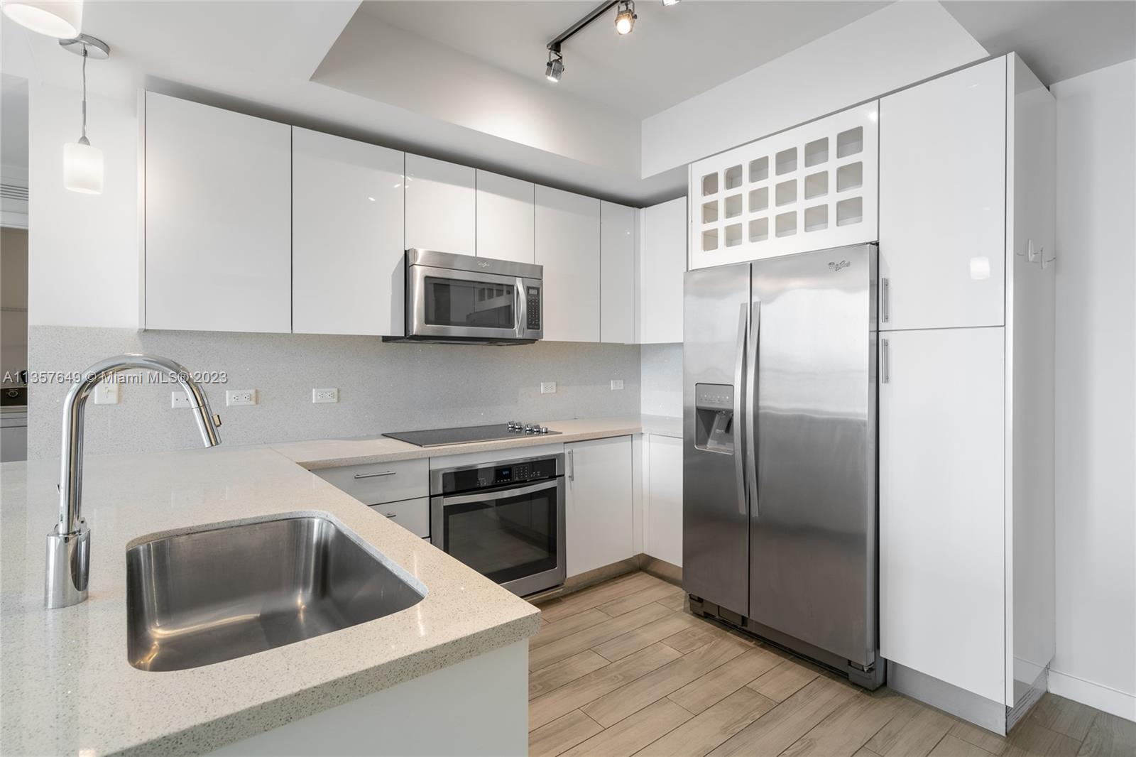 NINE AT MARY BRICKELL VIL - Residential