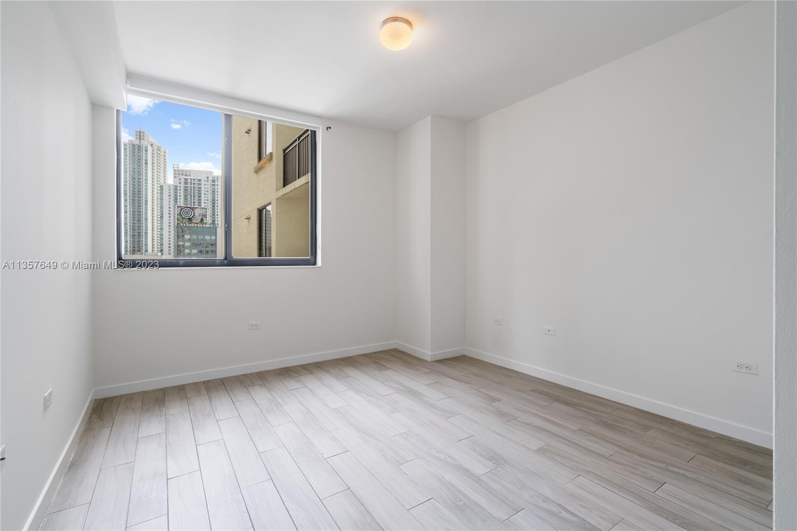 NINE AT MARY BRICKELL VIL - Residential