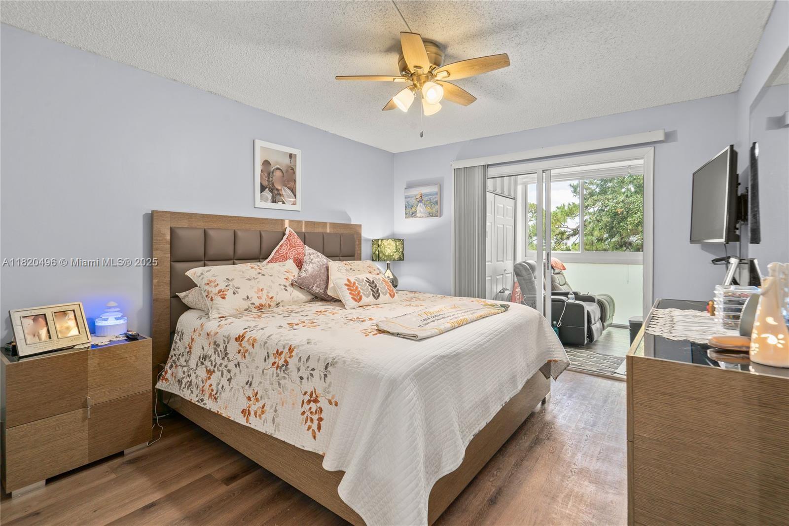 ELLESMERE B CONDO - Residential