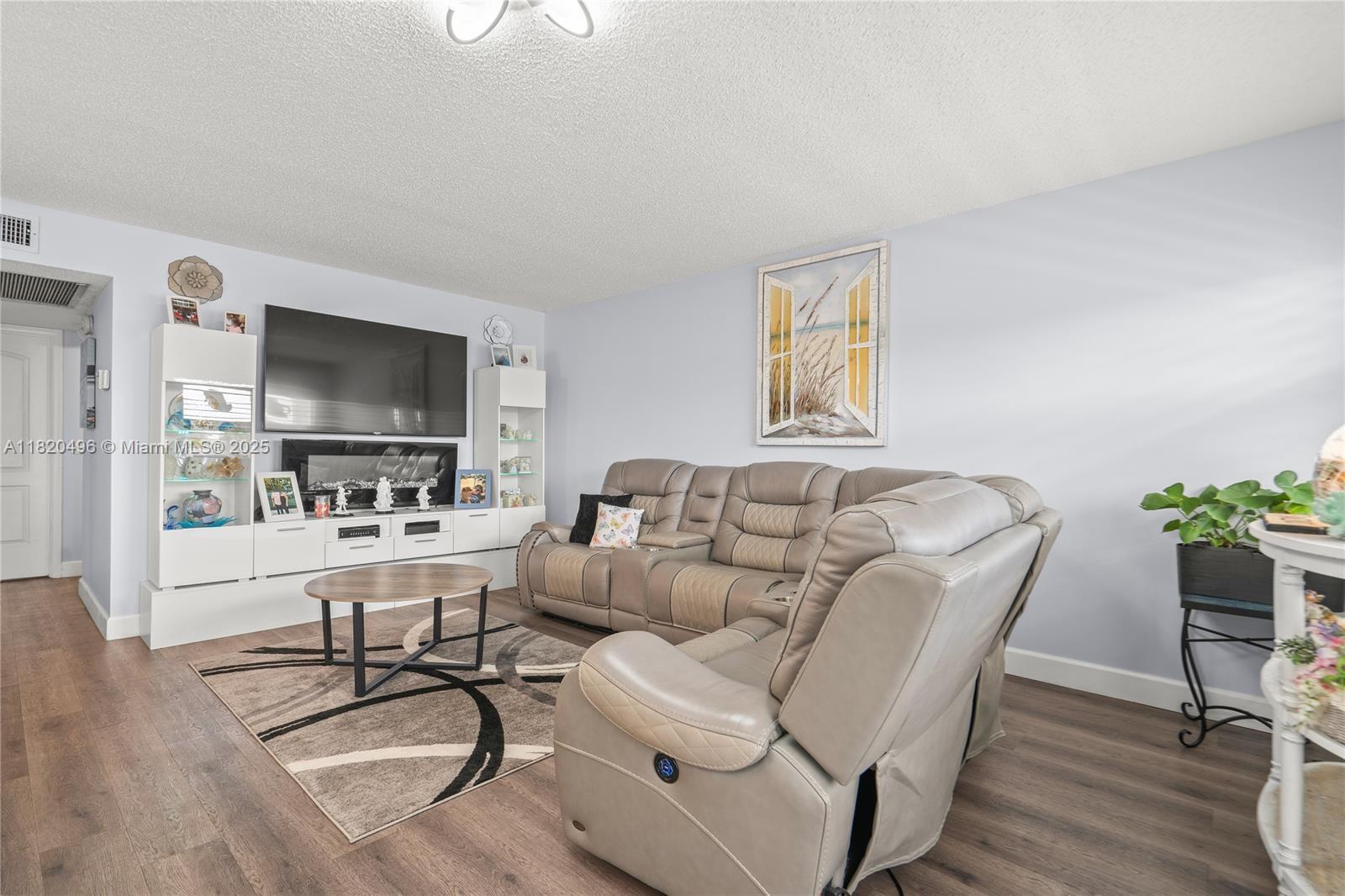 3021 Ellesmere B 3021