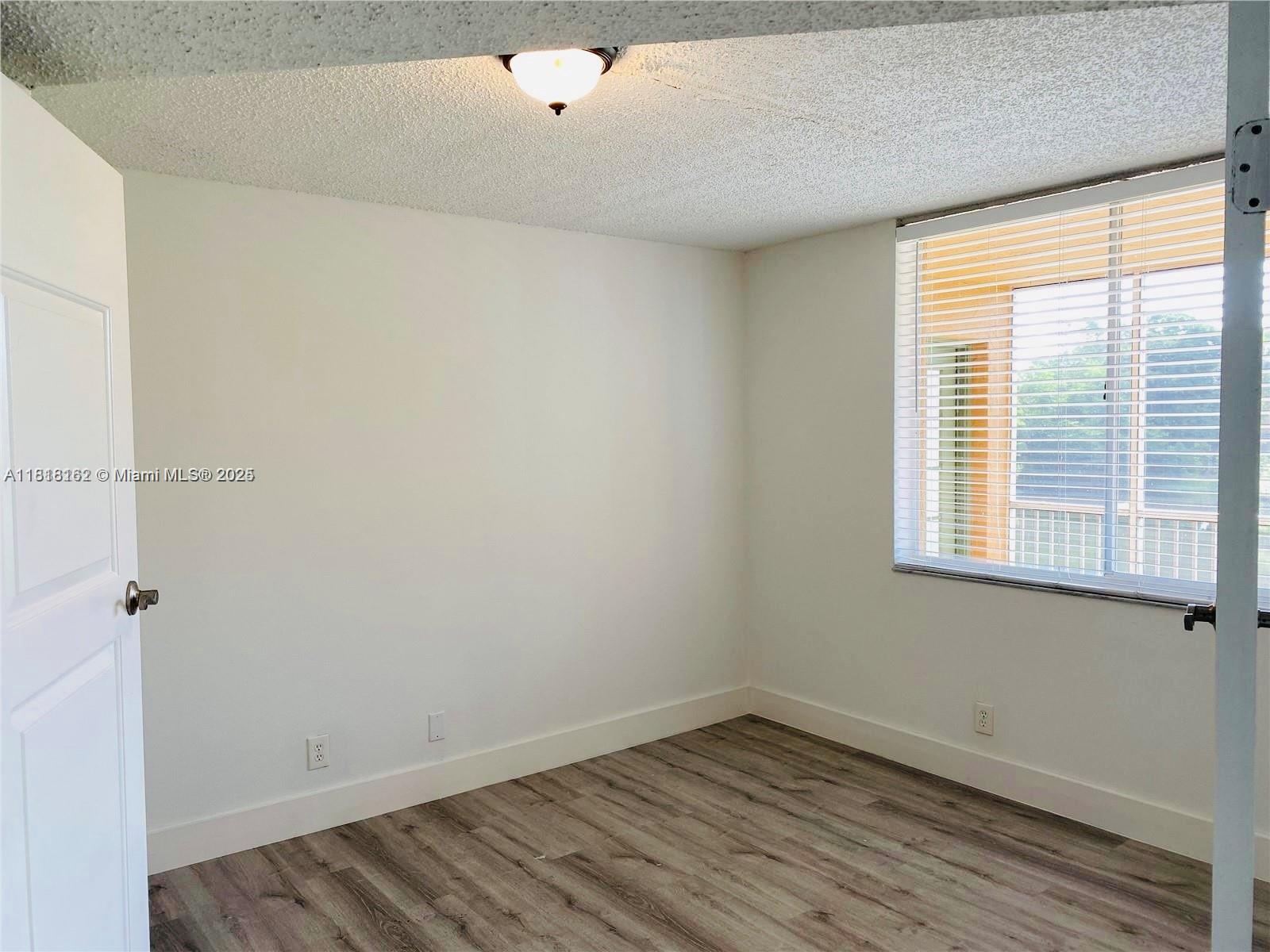 4015 W Mcnab Rd D203