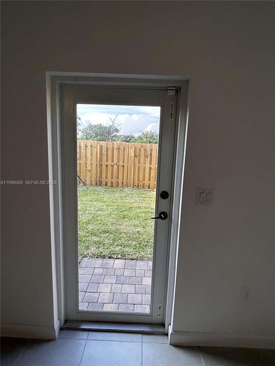 GOLF ESTS - Residential Lease