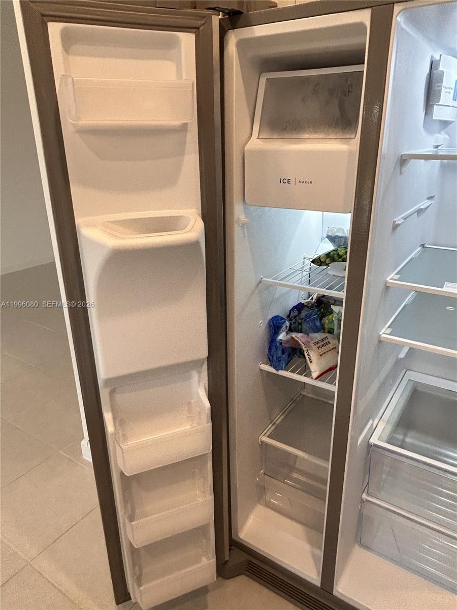 GOLF ESTS - Residential Lease