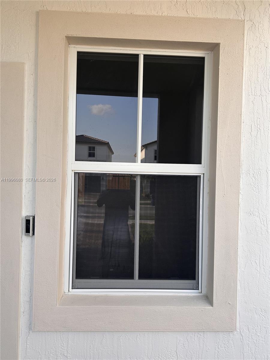 GOLF ESTS - Residential Lease