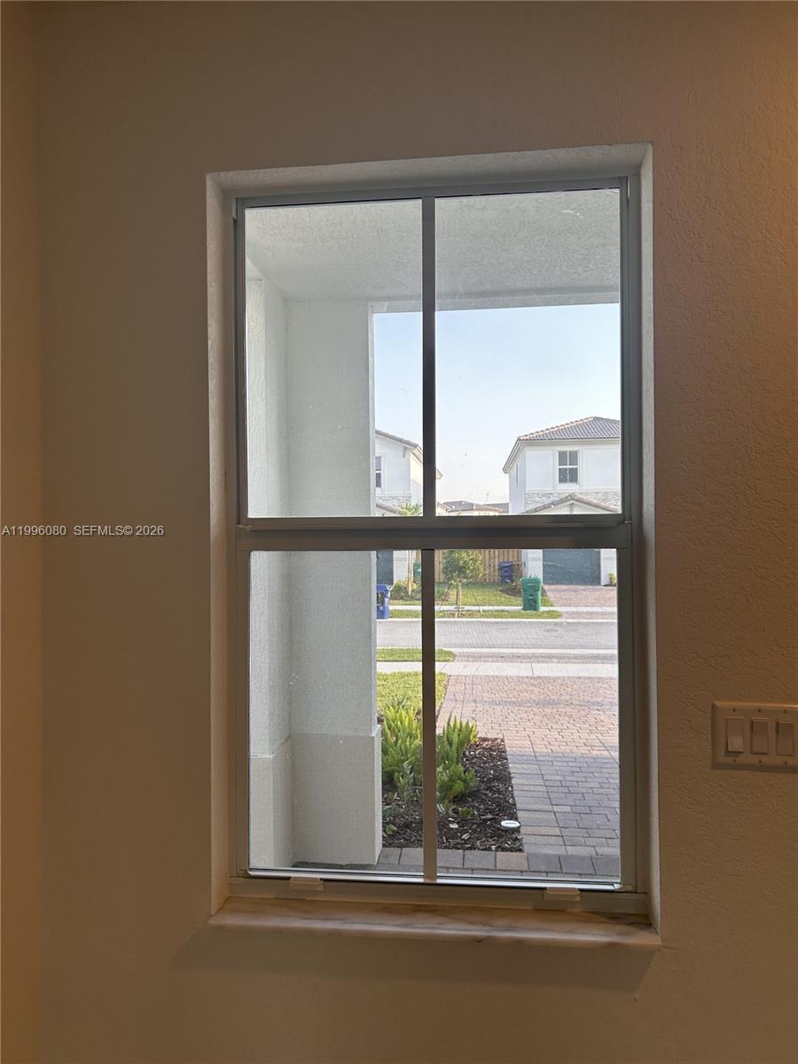 GOLF ESTS - Residential Lease