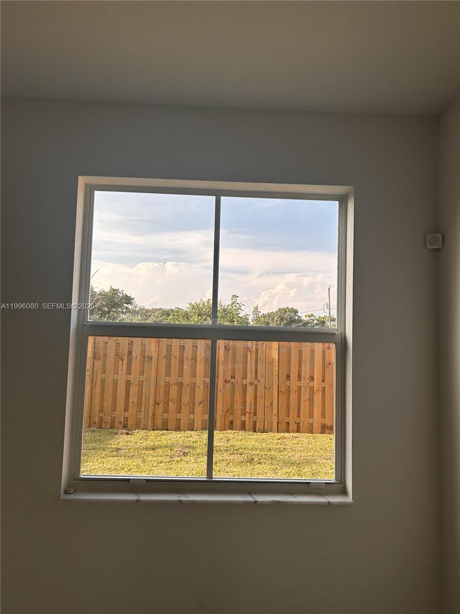 GOLF ESTS - Residential Lease