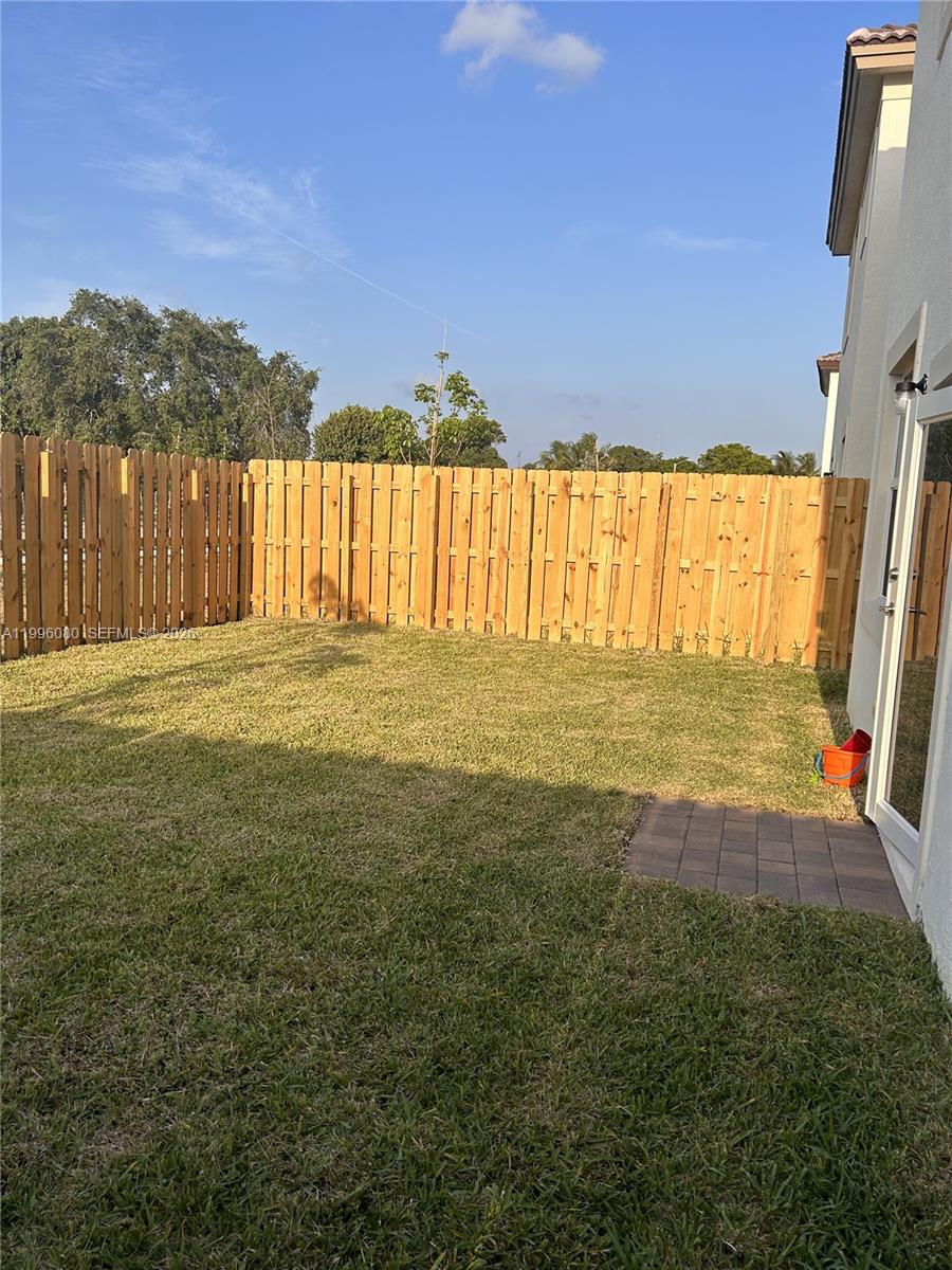 GOLF ESTS - Residential Lease