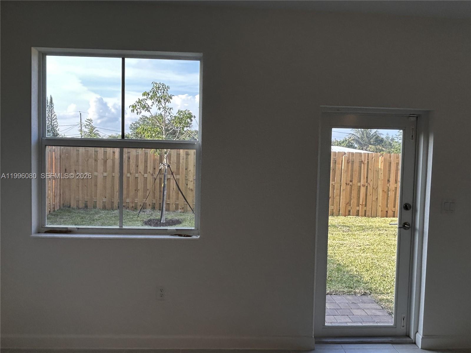 GOLF ESTS - Residential Lease