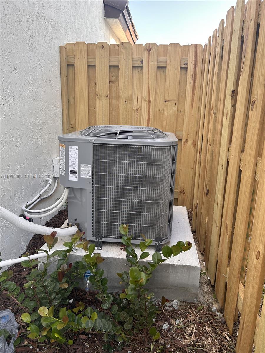 GOLF ESTS - Residential Lease