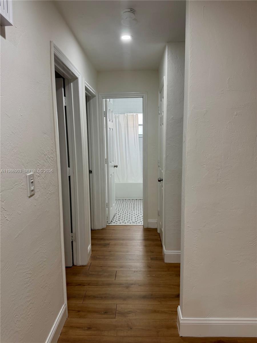 CASTILIAN COURT - Residential