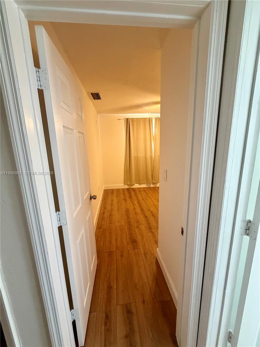 CASTILIAN COURT - Residential