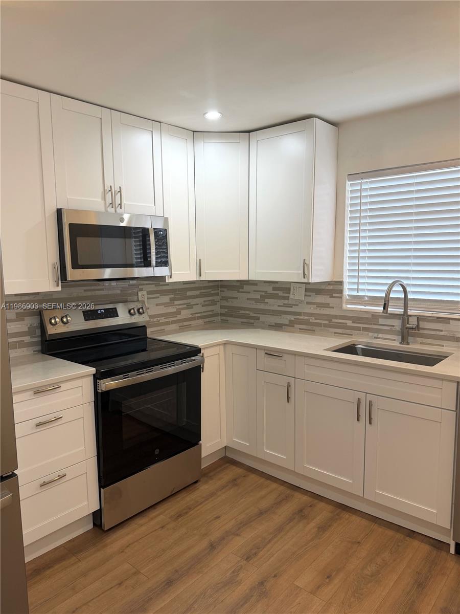 CASTILIAN COURT - Residential