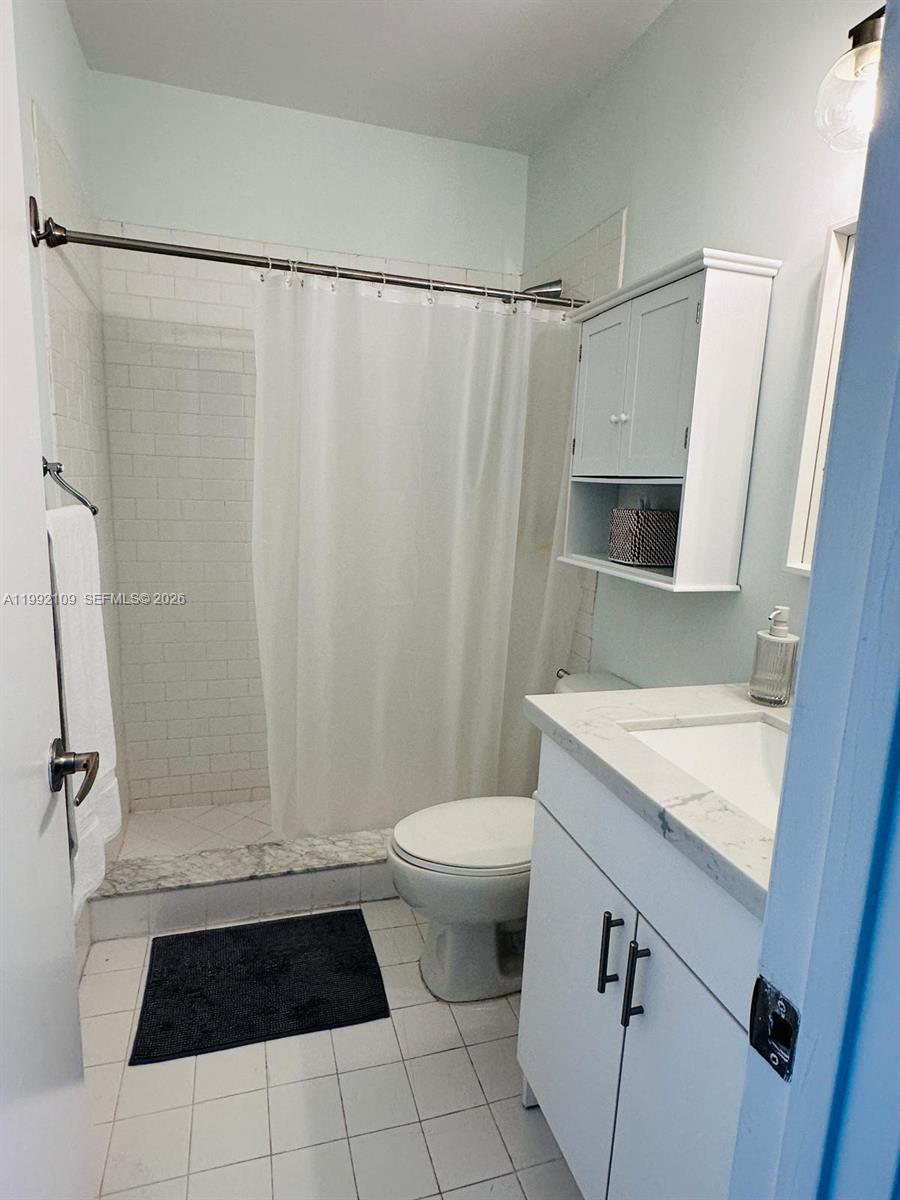 NORDICA CONDO - Residential Lease