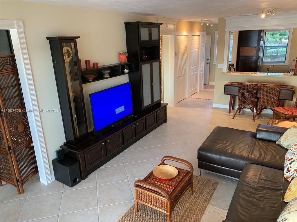 Photo of 5200 NW 31st Ave #134, Fort Lauderdale, FL 33309 (MLS # A11907625)