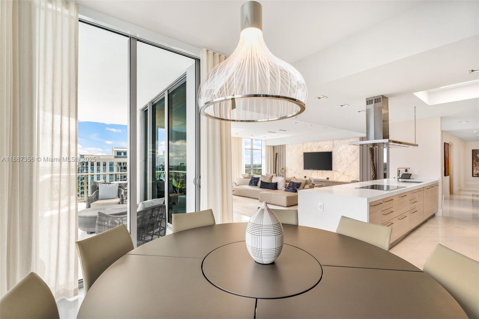 MARINA PALMS RESIDENCES N - Residential