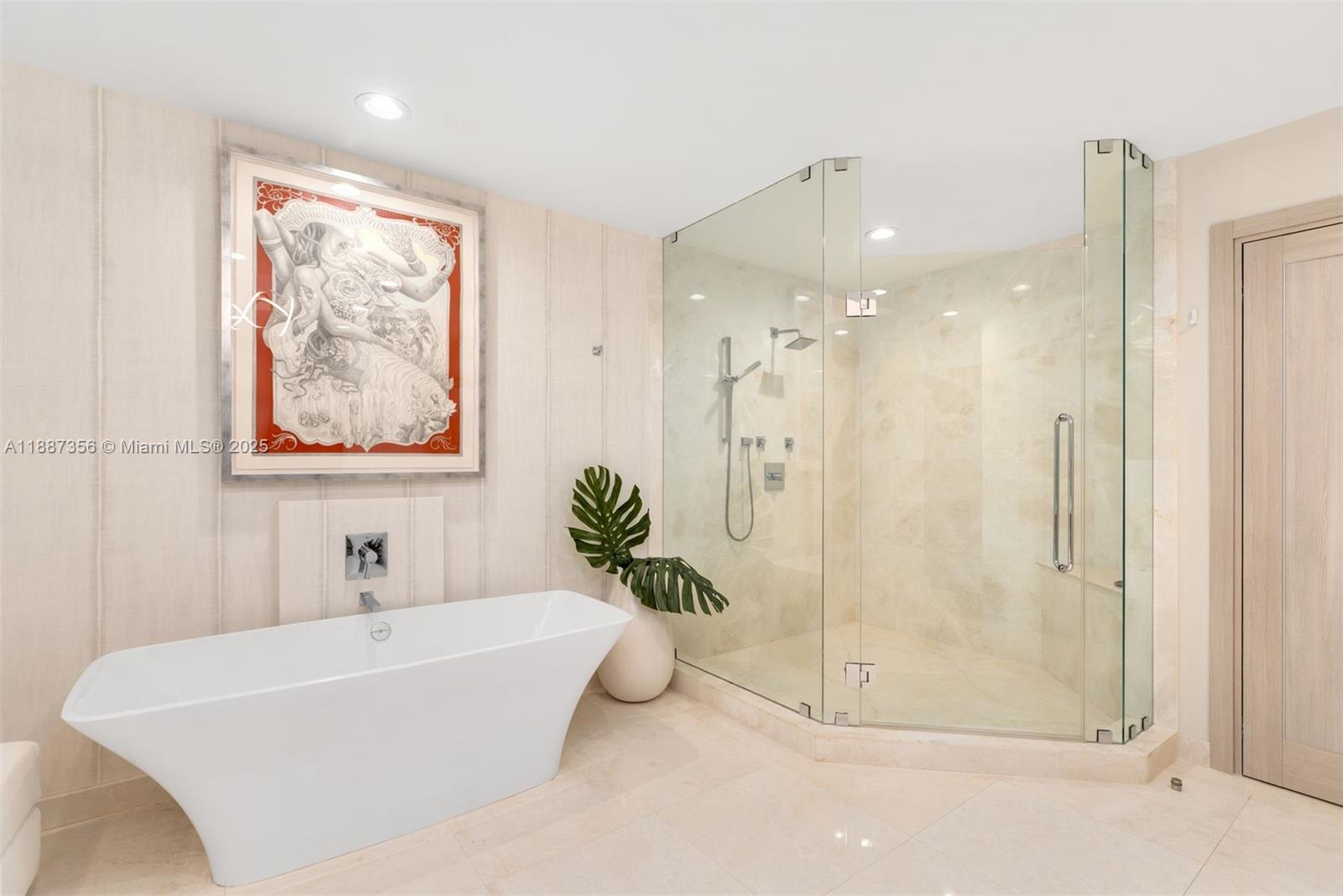 MARINA PALMS RESIDENCES N - Residential