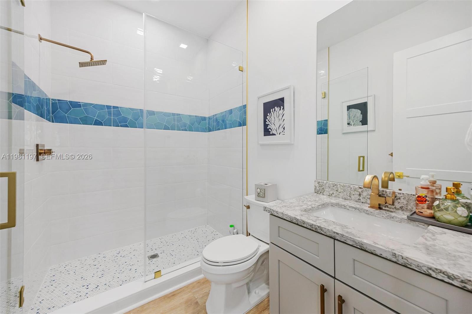 LATITUDE 24 (REPLAT OF PO - Residential