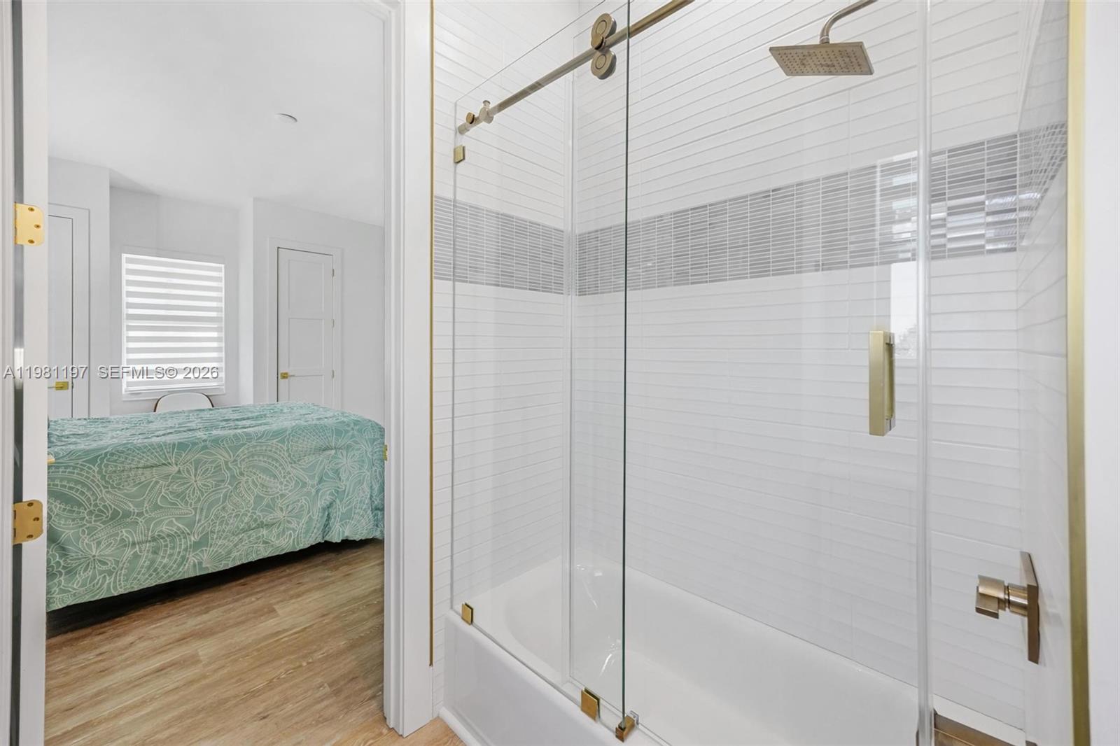 LATITUDE 24 (REPLAT OF PO - Residential