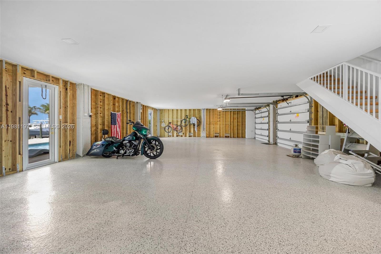 LATITUDE 24 (REPLAT OF PO - Residential