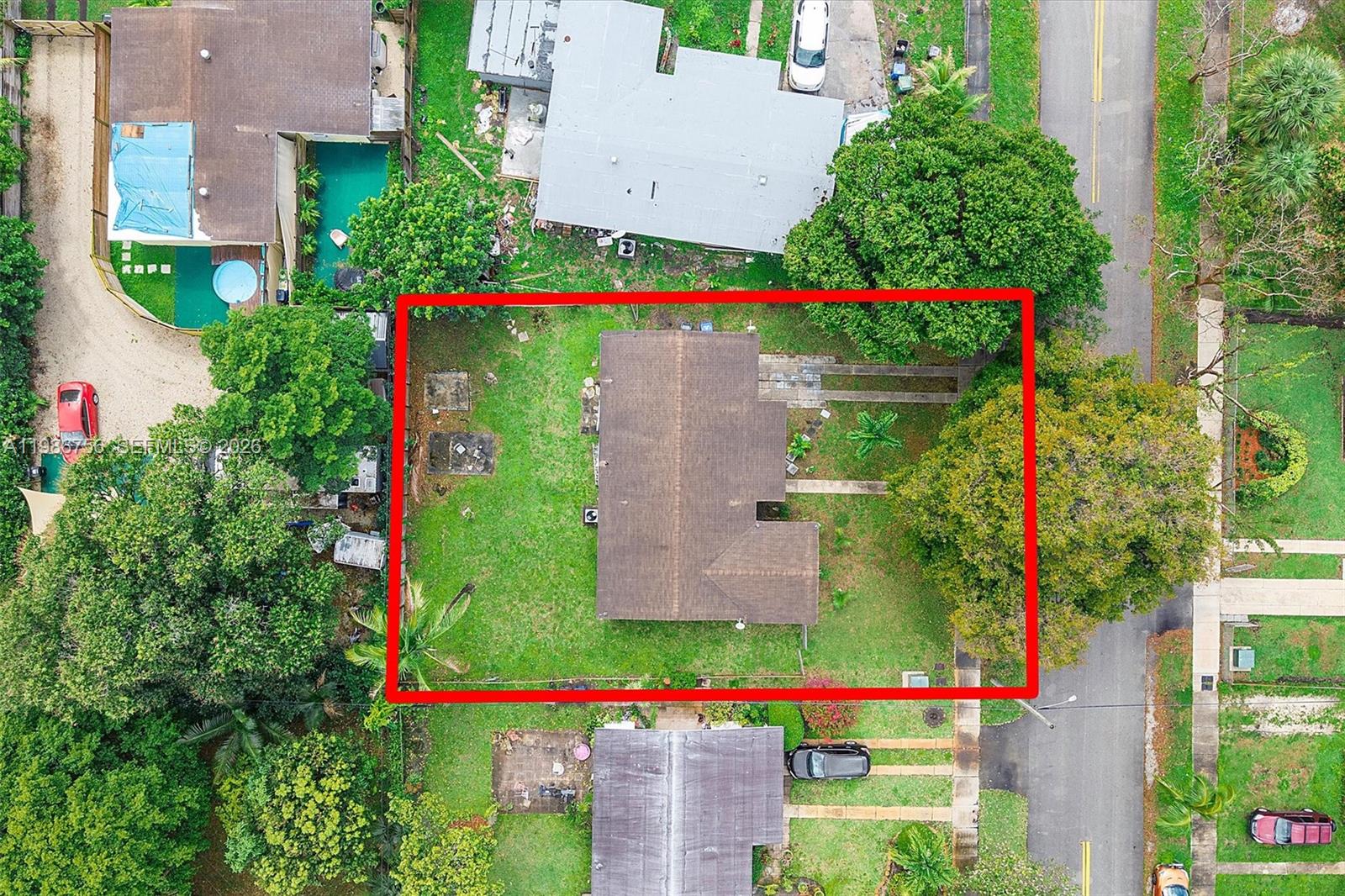 LAUDERDALE MANORS 19 ST - Residential