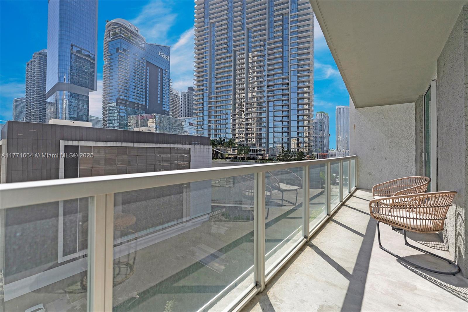 Property for Sale at 55 Se 6th St 1208, Miami, Broward County, Florida - Bedrooms: 1 
Bathrooms: 1  - $495,000