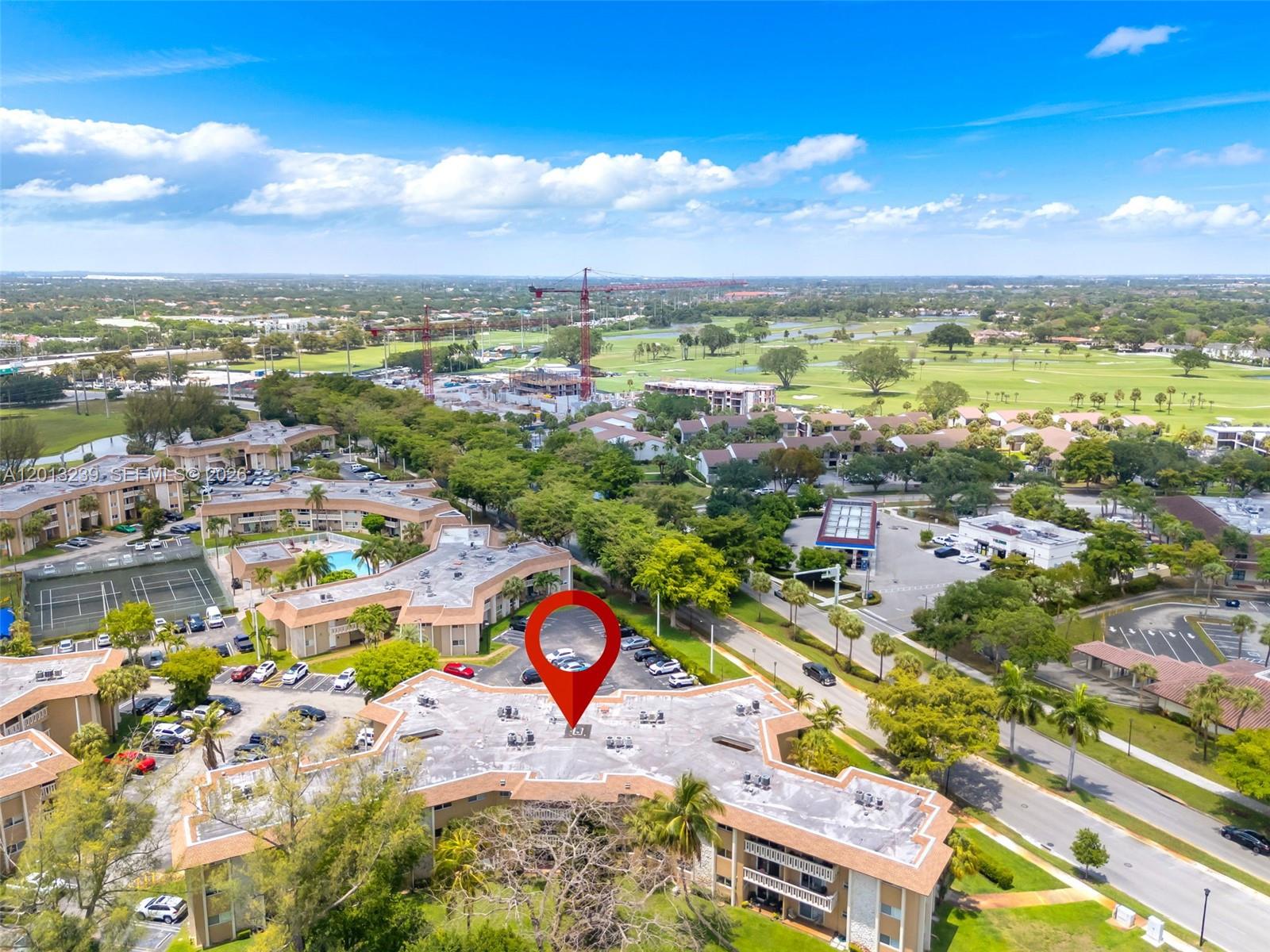 VILLAS OF MIAMI LAKES CON - Residential