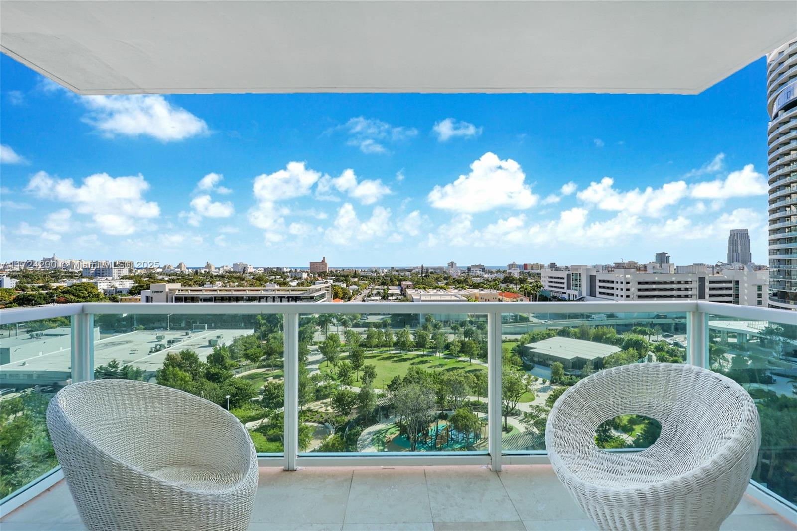 650 West Ave 1104