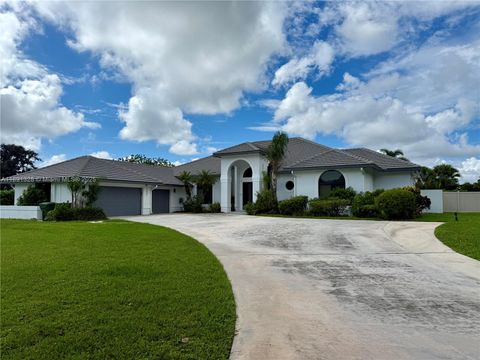Photo of 14984 Roan Ct, Wellington, FL 33414 (MLS # A11891328)