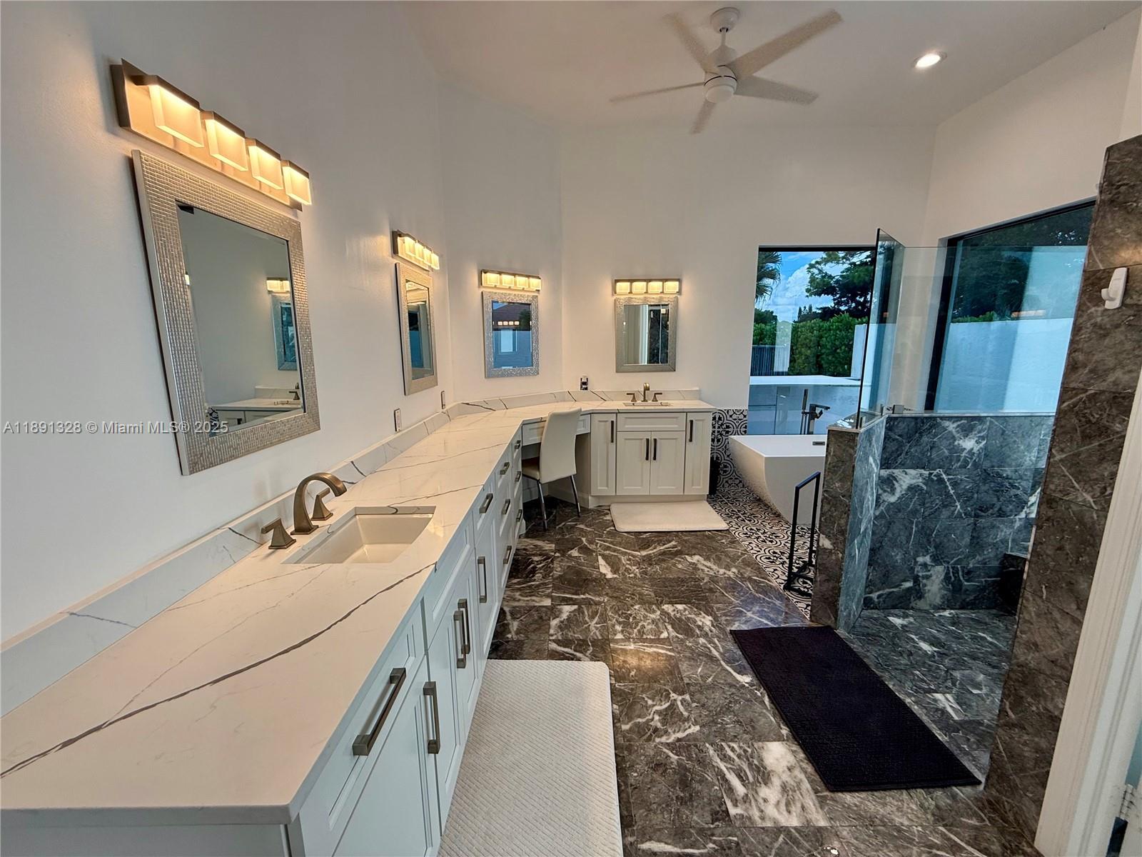 PADDOCK PARK 2 OF WELLING - Residential