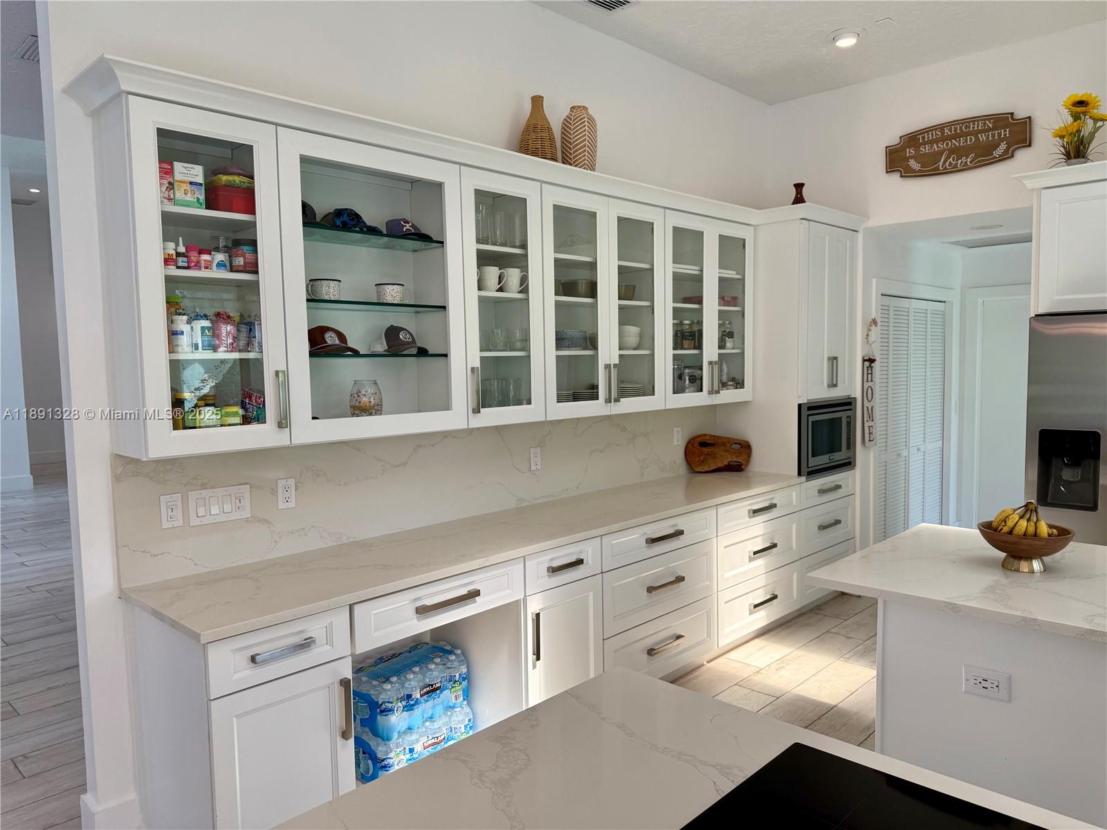 PADDOCK PARK 2 OF WELLING - Residential