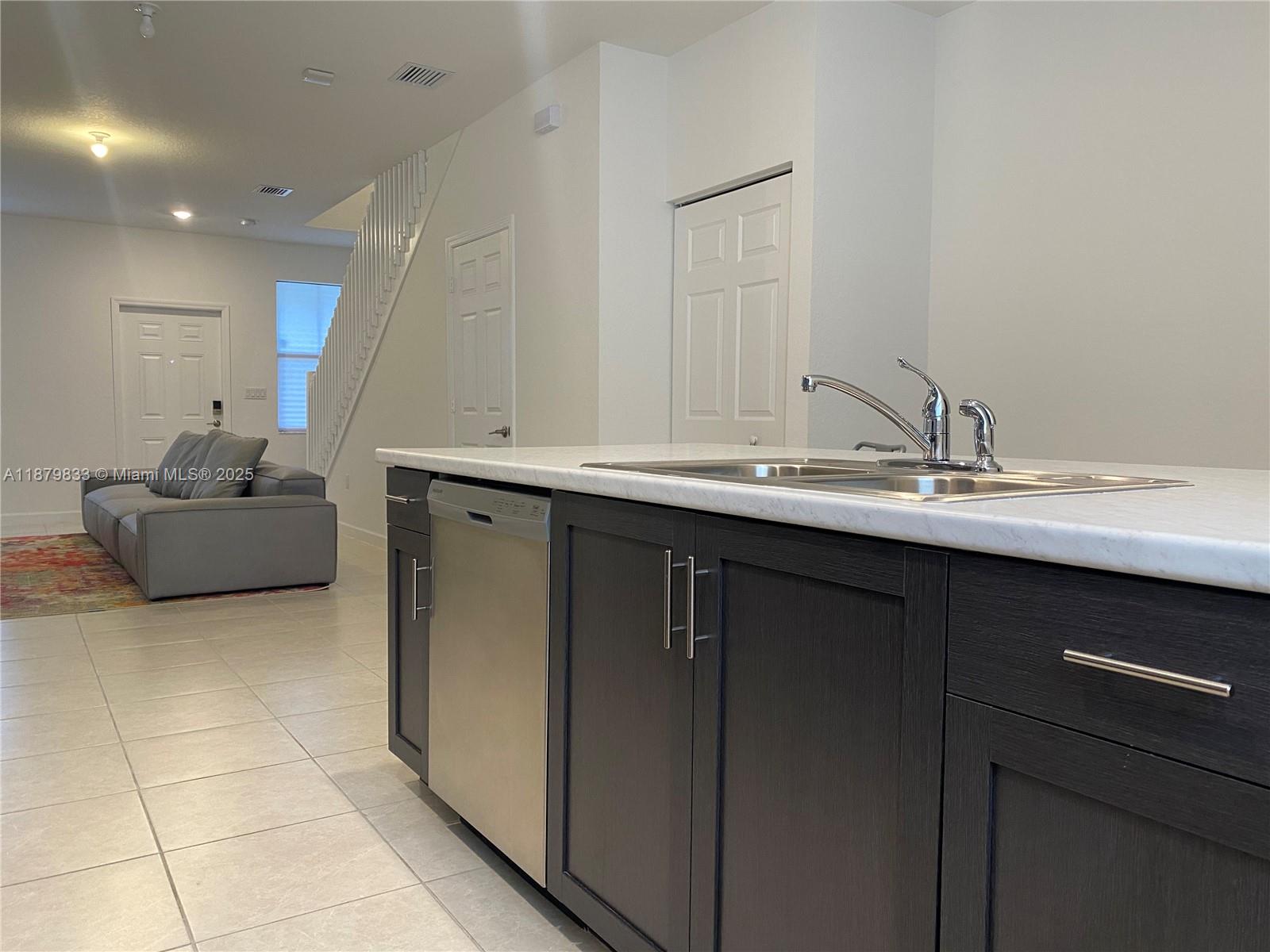 RIVERSIDE NO 2 - Residential Lease