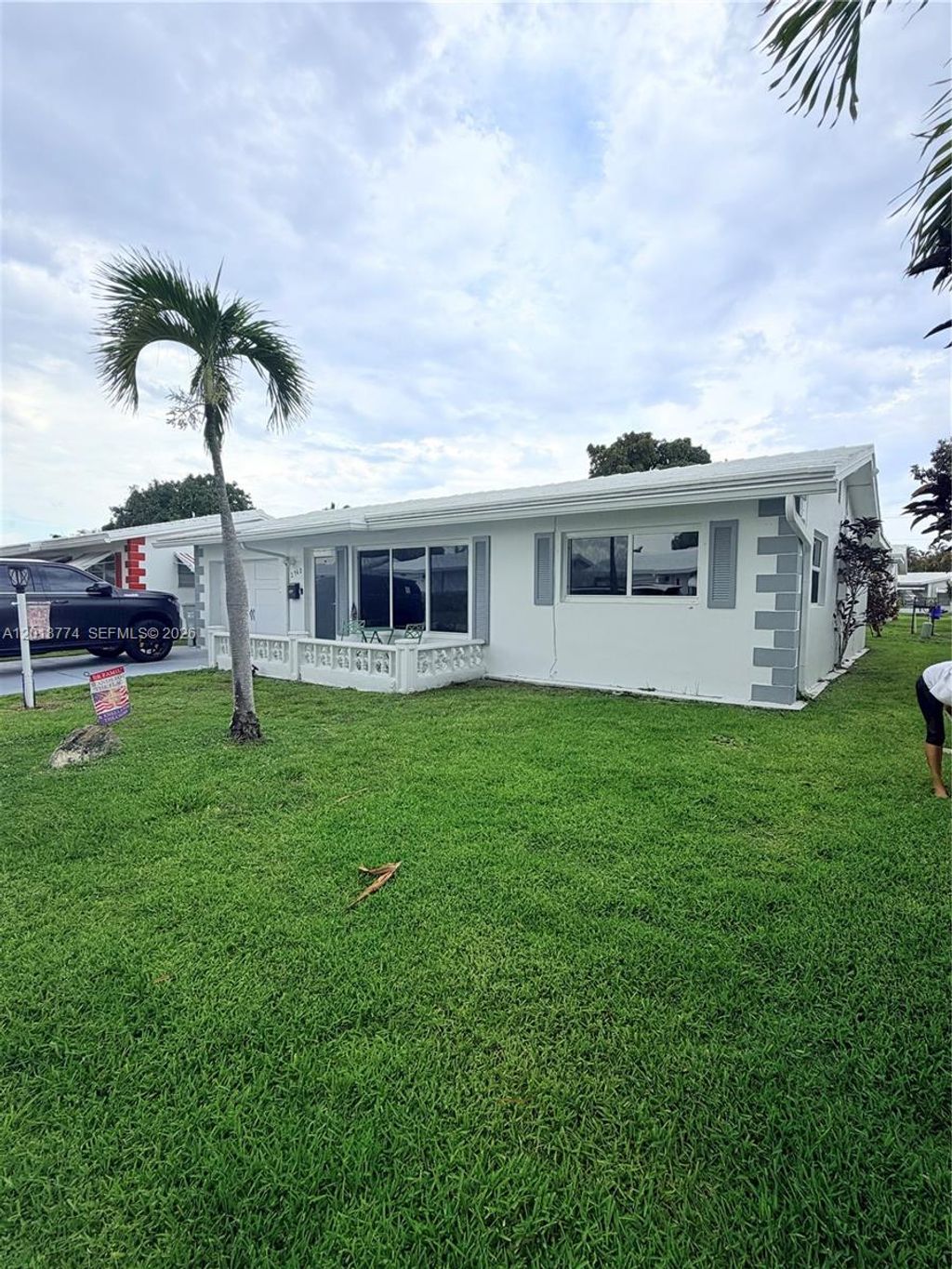 Photo of 2960 NW 1st Dr, Pompano Beach, FL 33064 (MLS # A12018774)