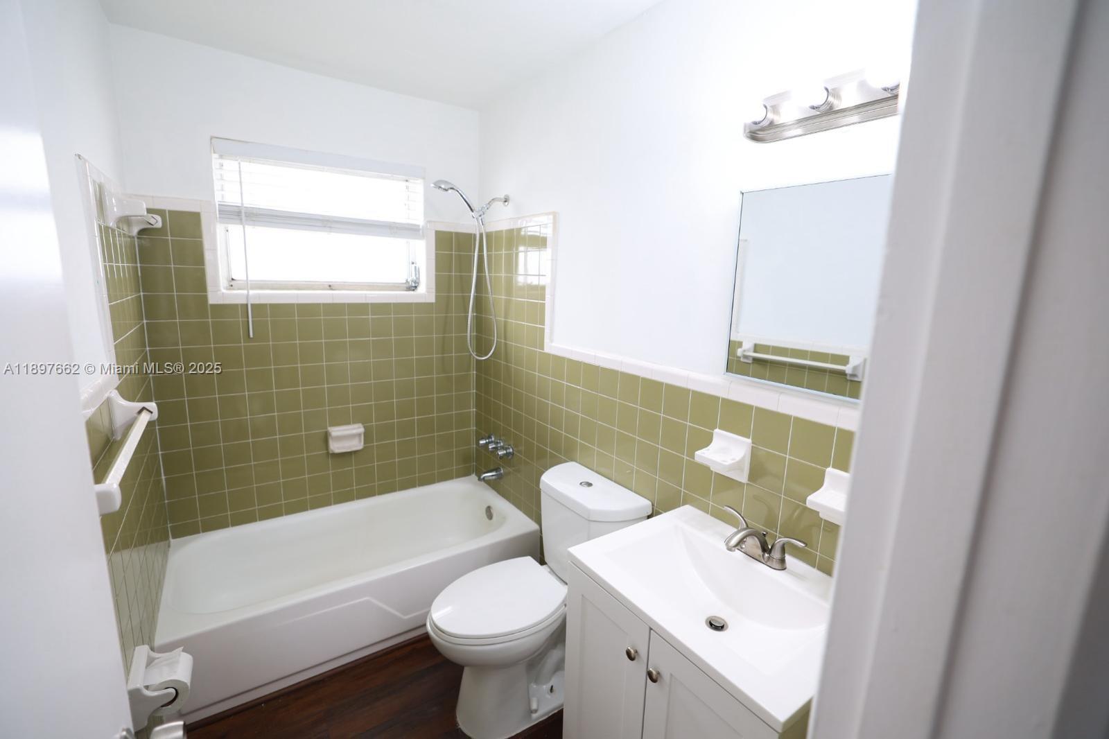 LAS BRISAS DEL CARIBE CON - Residential Lease