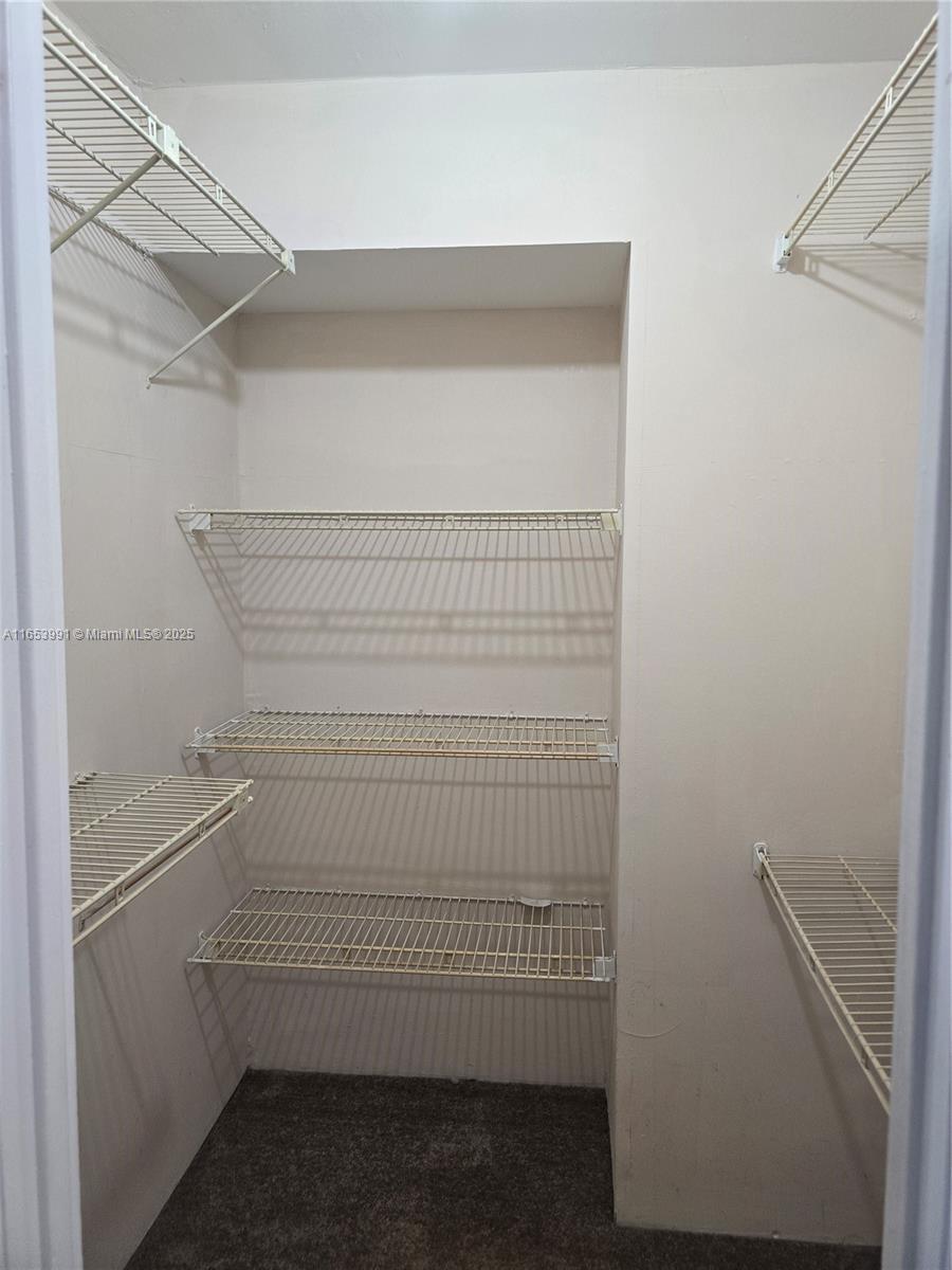 COMMODORE PLAZA CONDO - Residential