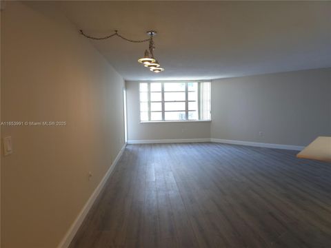 2750 NE 183rd St 1212 Aventura FL 33160