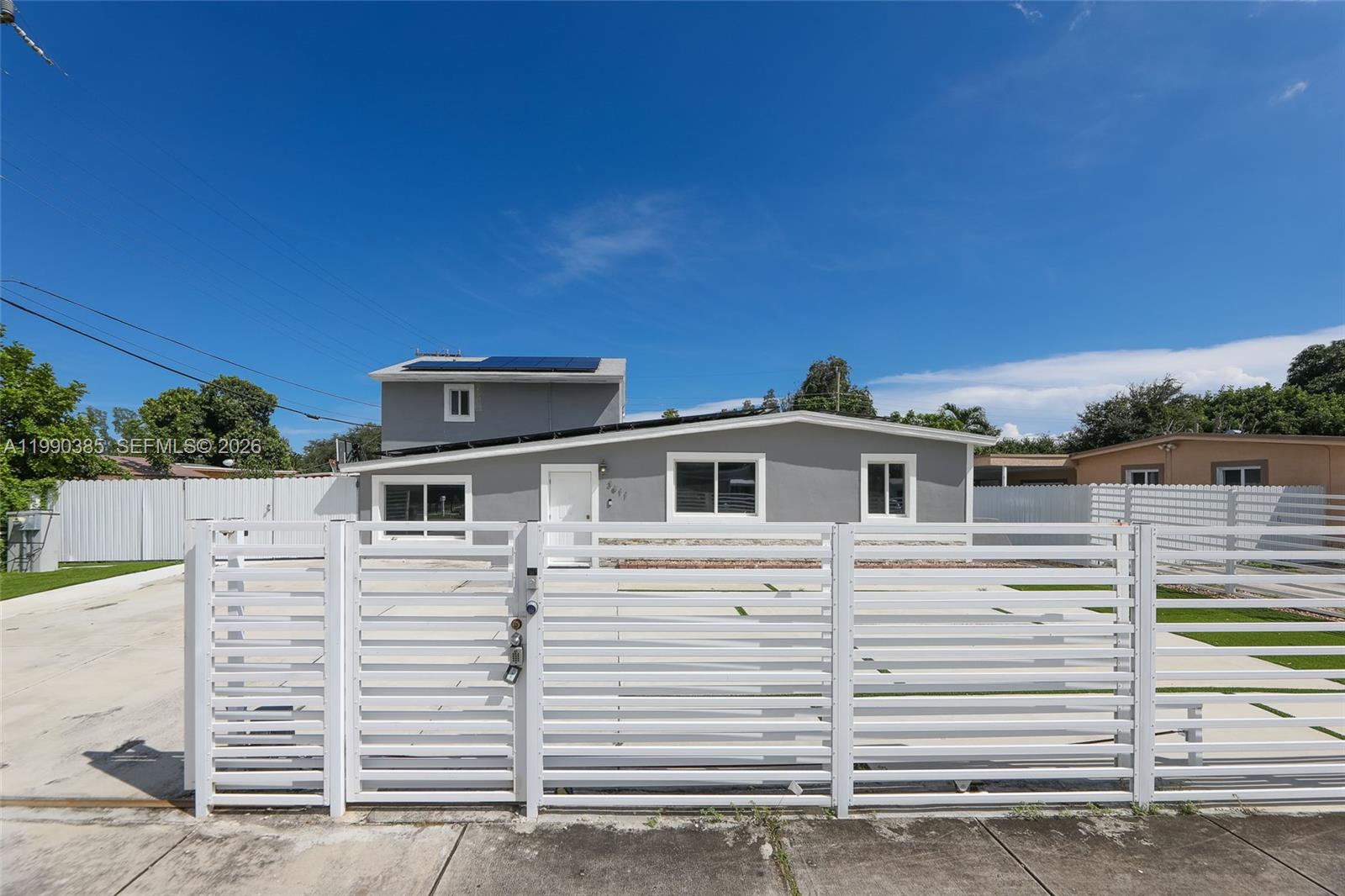 LAKE FOREST SEC 3 - Residential