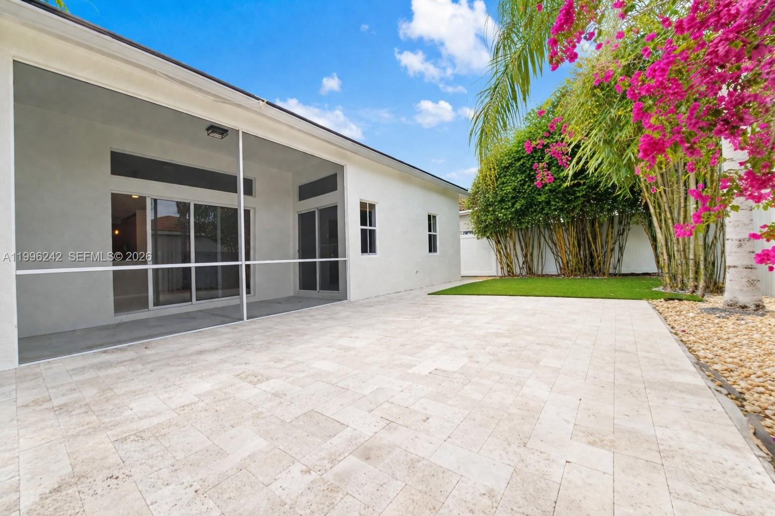 SECTOR 3 - PARCELS H I J - Residential Lease